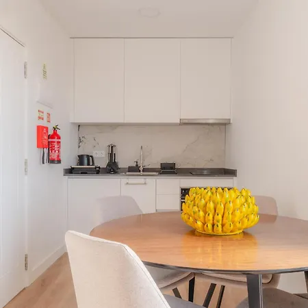 Angie's House Apartman *